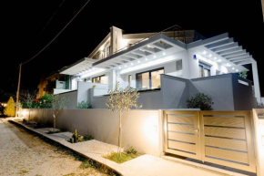 Filos Suites
